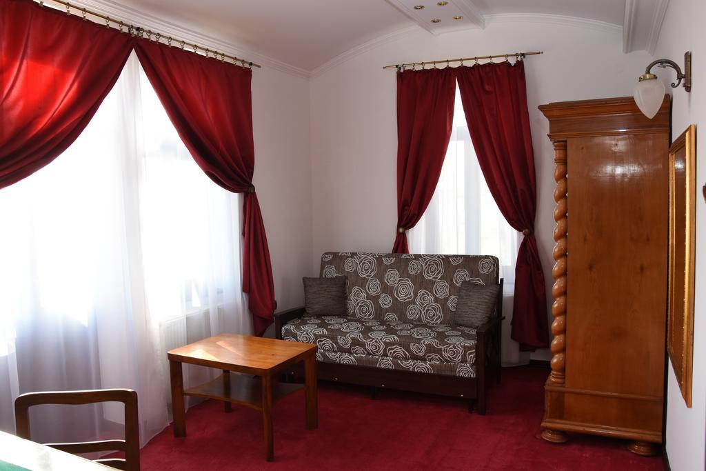 Guest House Vila Lujza Palić Buitenkant foto