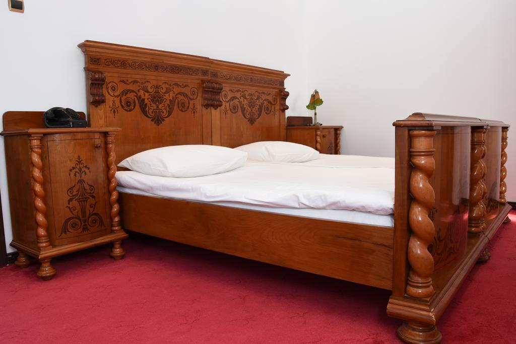 Guest House Vila Lujza Palić Buitenkant foto
